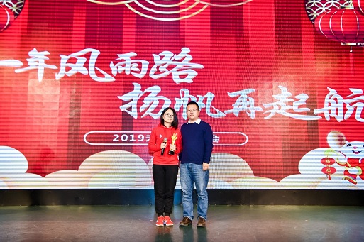 香港二四六资料免费大全
