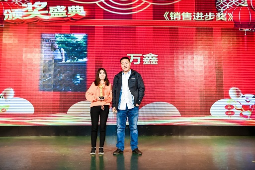 香港二四六资料免费大全