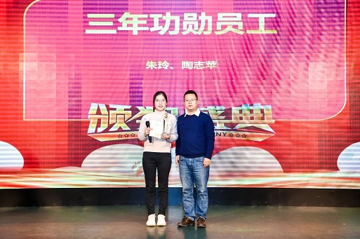 香港二四六资料免费大全