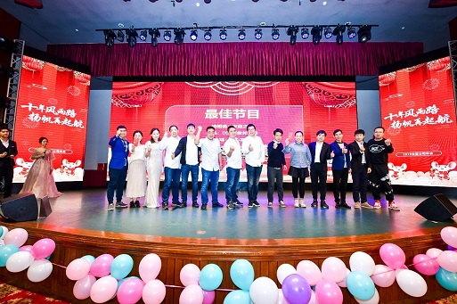 香港二四六资料免费大全