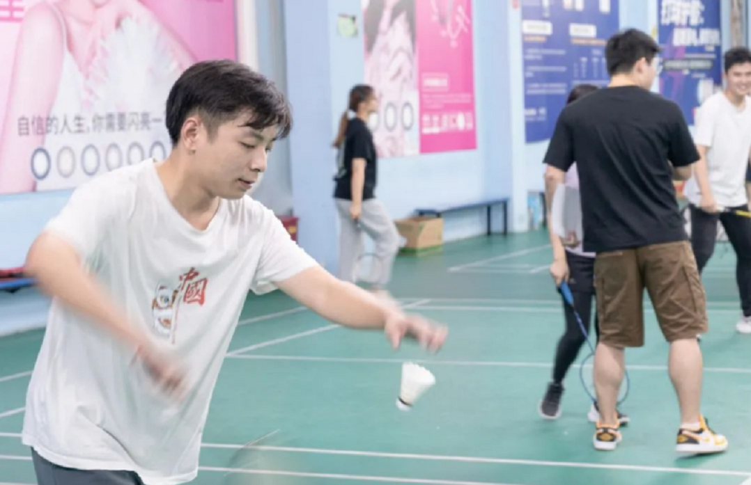 香港二四六资料免费大全