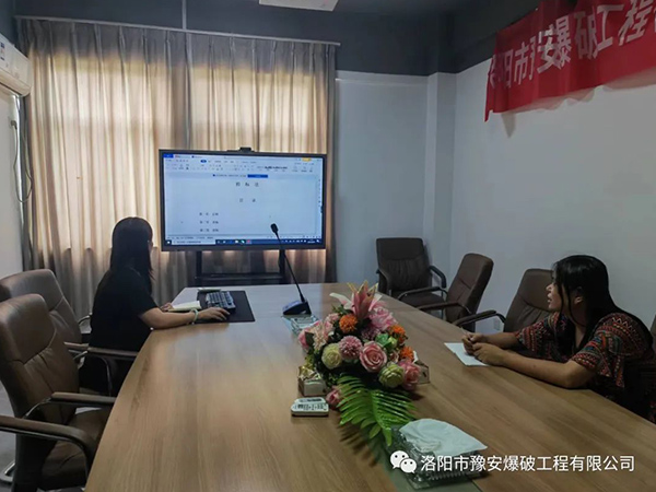 香港二四六资料免费大全